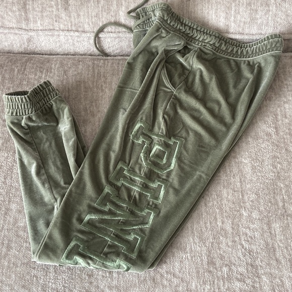 Victoria secret sage green sweatsuit in a size Sm - Picture 3 of 5